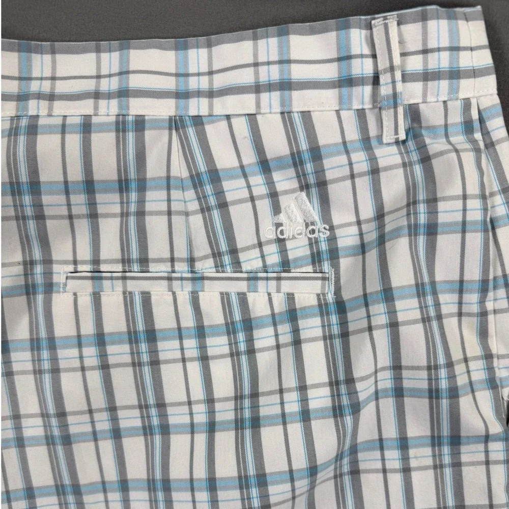 Adidas Golf Shorts Mens 42 White Blue Gray Plaid Flat Front Casual Golf 42